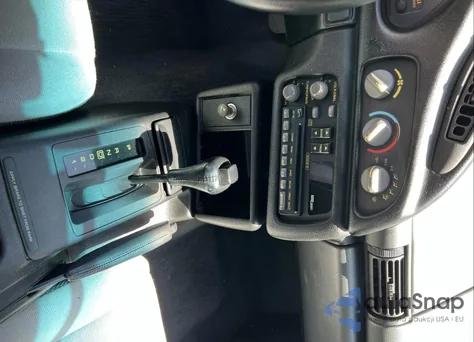 1993 Chevrolet Camaro z USA, uszkodzony, nr VIN 2G1FP22P3P206343